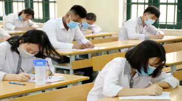 توقعات الطقس لامتحان التخرج من المدرسة الثانوية لعام 2026: ستتراوح درجات الحرارة بين 24 و 35 درجة مئوية، وستكون الأيام مشمسة، مع هطول أمطار وعواصف رعدية في وقت متأخر من بعد الظهر والمساء.
